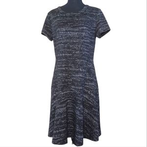 Ann Taylor Loft OutletCasual Knit Short Sleeve Fit and Flare Dress Women's Sz 10
